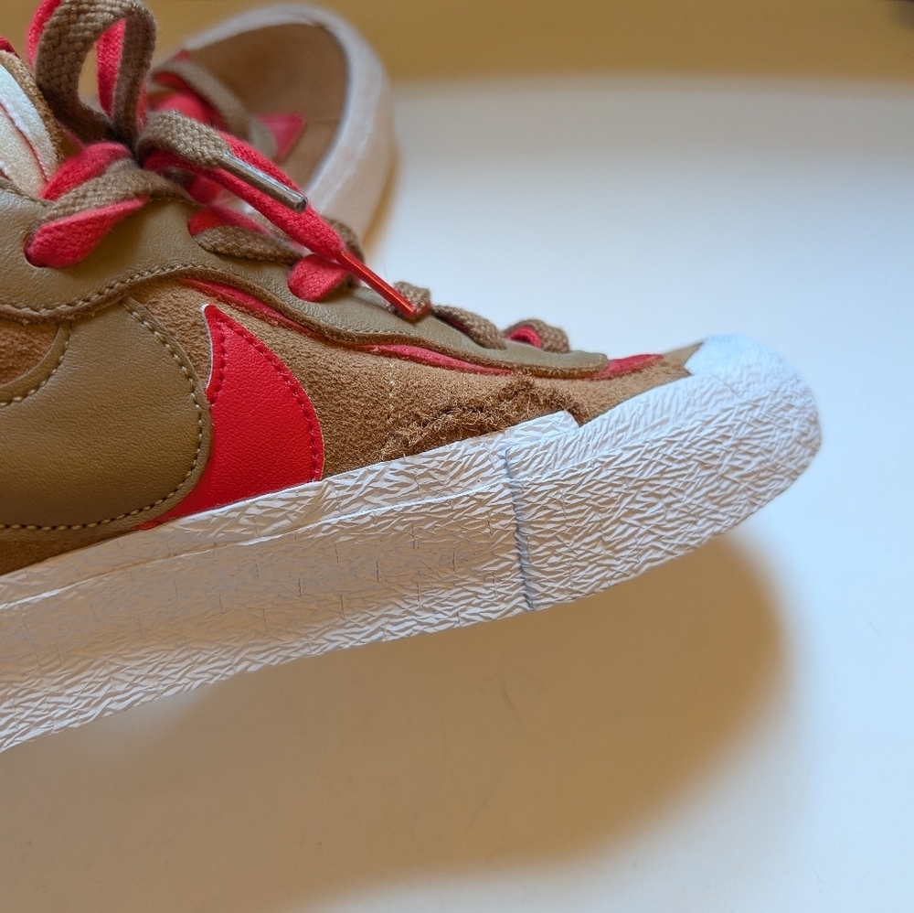 Nike Blazer Low x Sacai 'British Tan size 10 new with defect - Picture 13 of 14